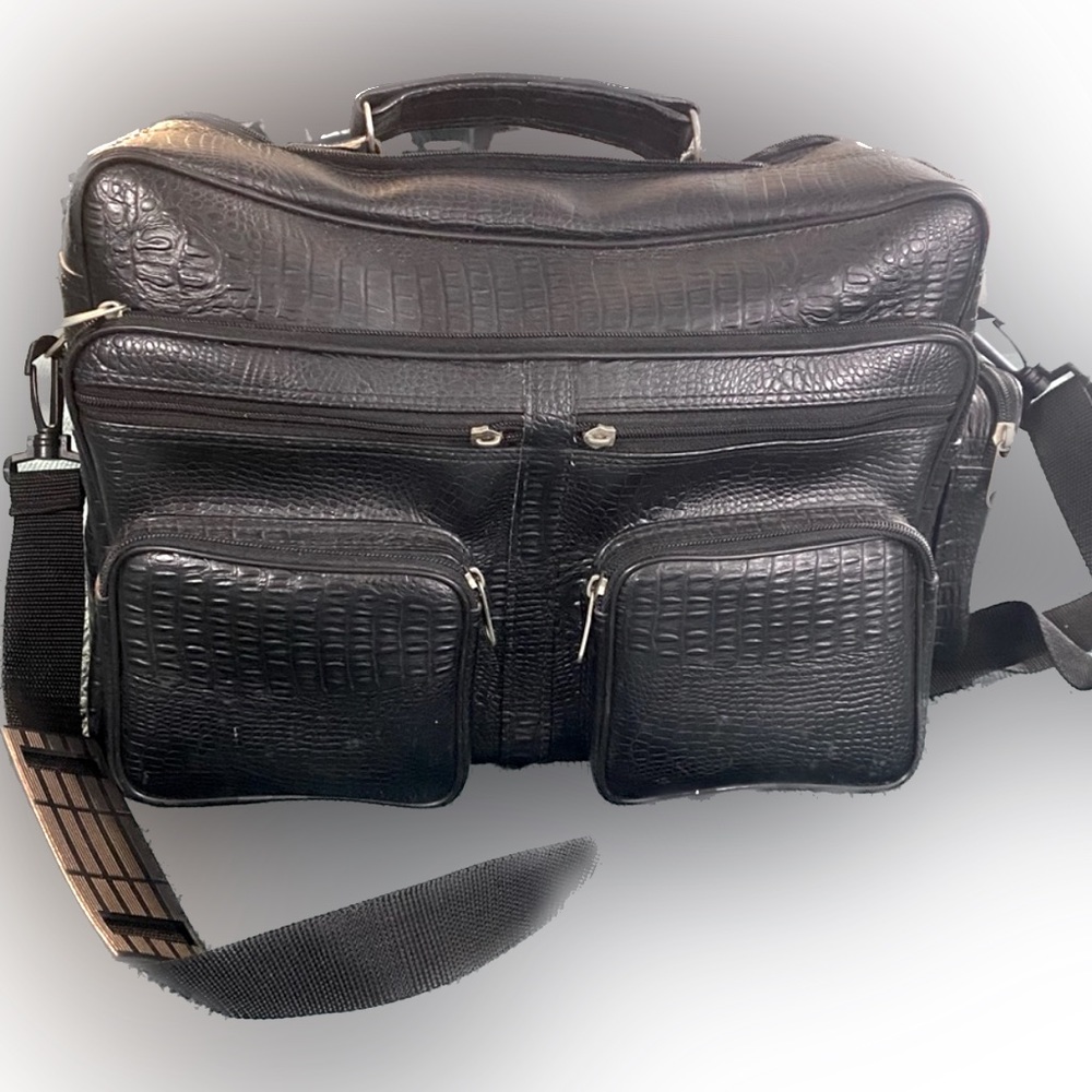 Widevegan Leather Messenger Bag Black Gem